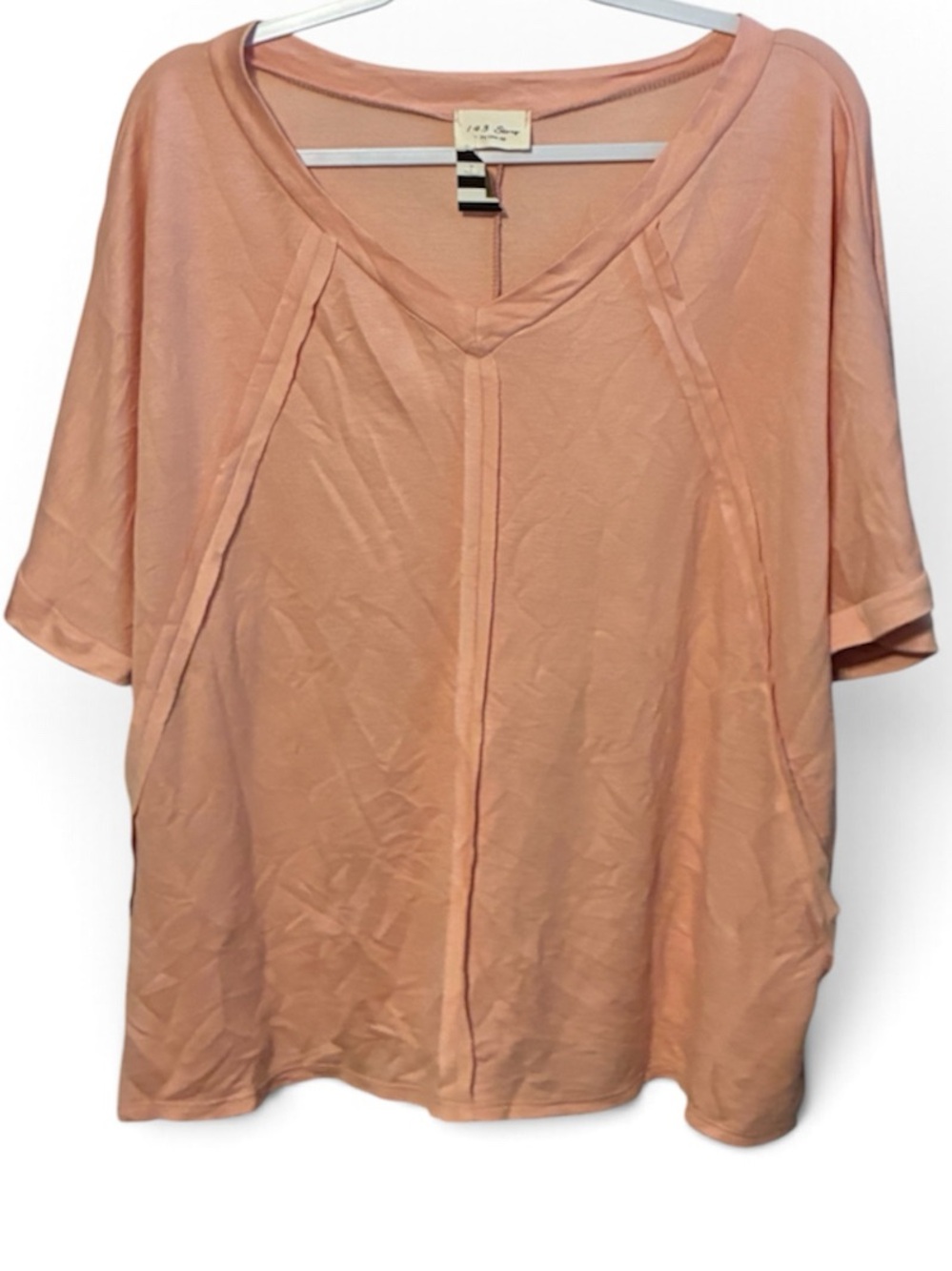New! 143 Story Large Pink V-Neck Exposed Seams Relaxed Boho T-Shirt
